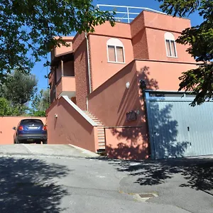 https://villa-paolina-ceriale-app-4-posti.hotelitalianriviera.com